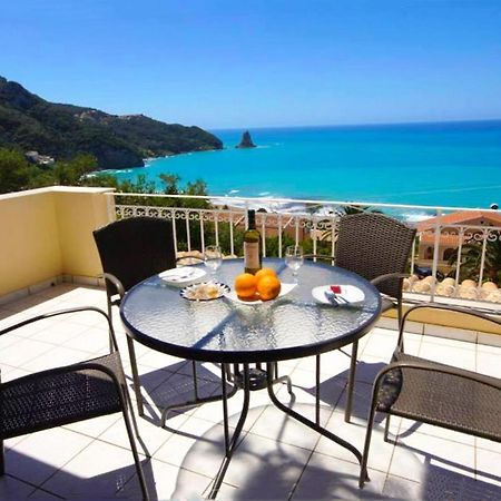 Natalia Apartment B With Panoramic Sea Views Of Agios Gordios Bay מראה חיצוני תמונה