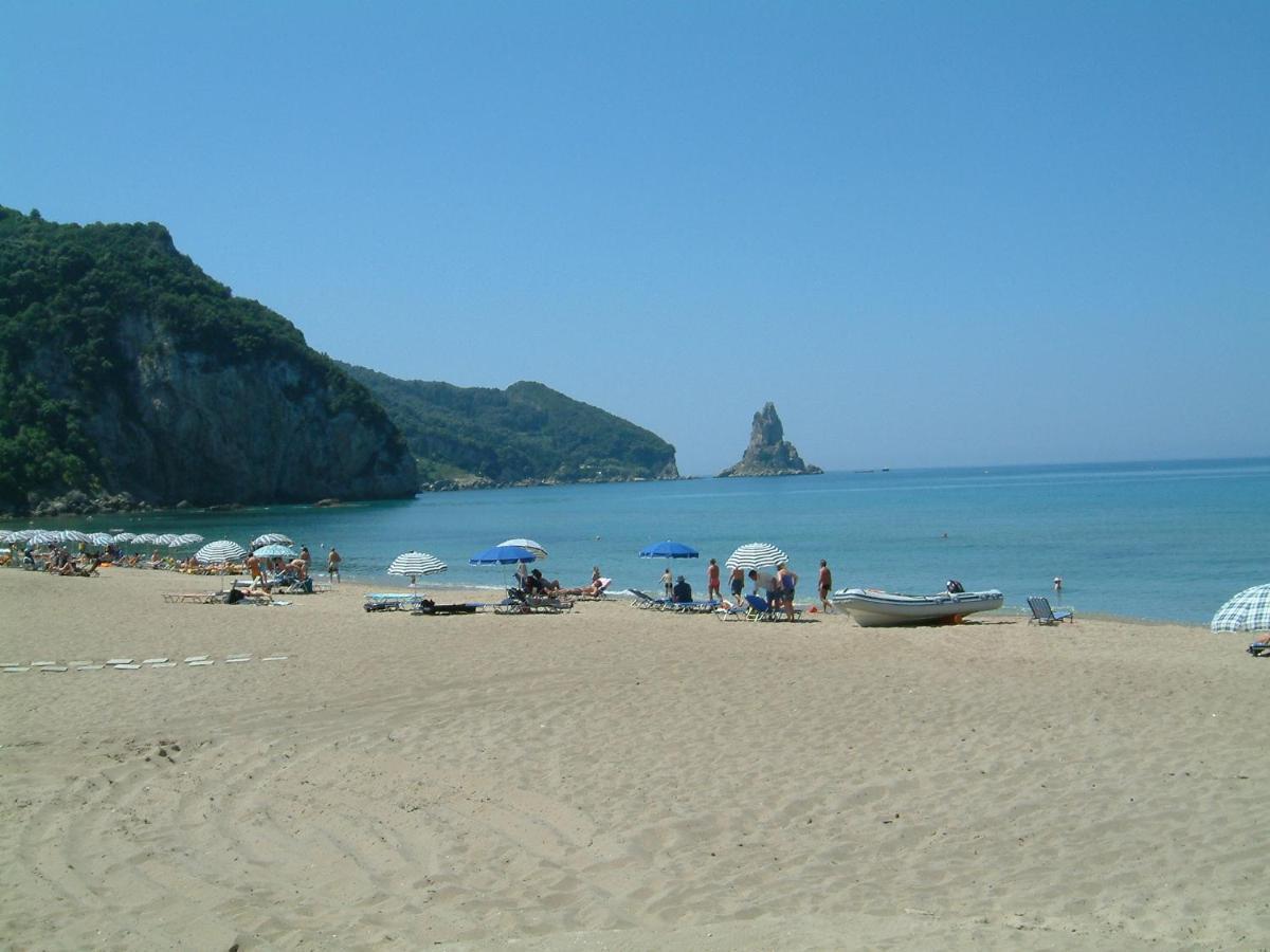 Natalia Apartment B With Panoramic Sea Views Of Agios Gordios Bay מראה חיצוני תמונה