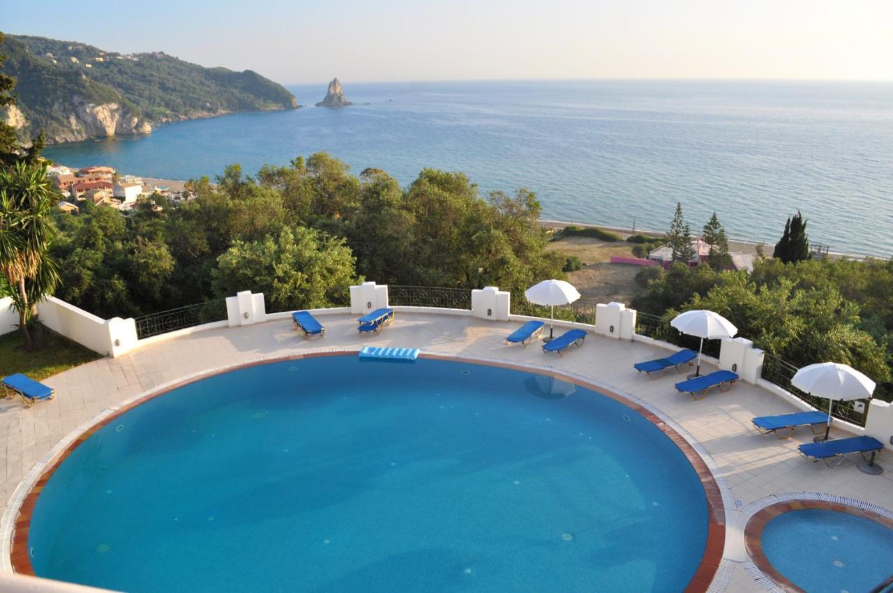 Natalia Apartment B With Panoramic Sea Views Of Agios Gordios Bay מראה חיצוני תמונה