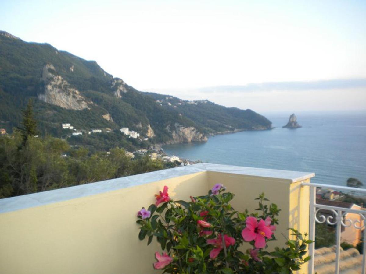 Natalia Apartment B With Panoramic Sea Views Of Agios Gordios Bay מראה חיצוני תמונה