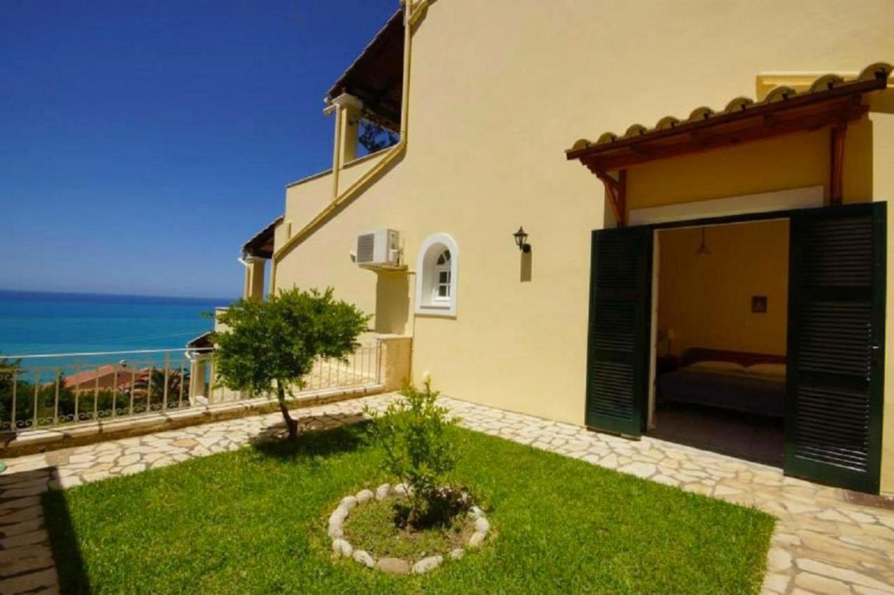 Natalia Apartment B With Panoramic Sea Views Of Agios Gordios Bay מראה חיצוני תמונה